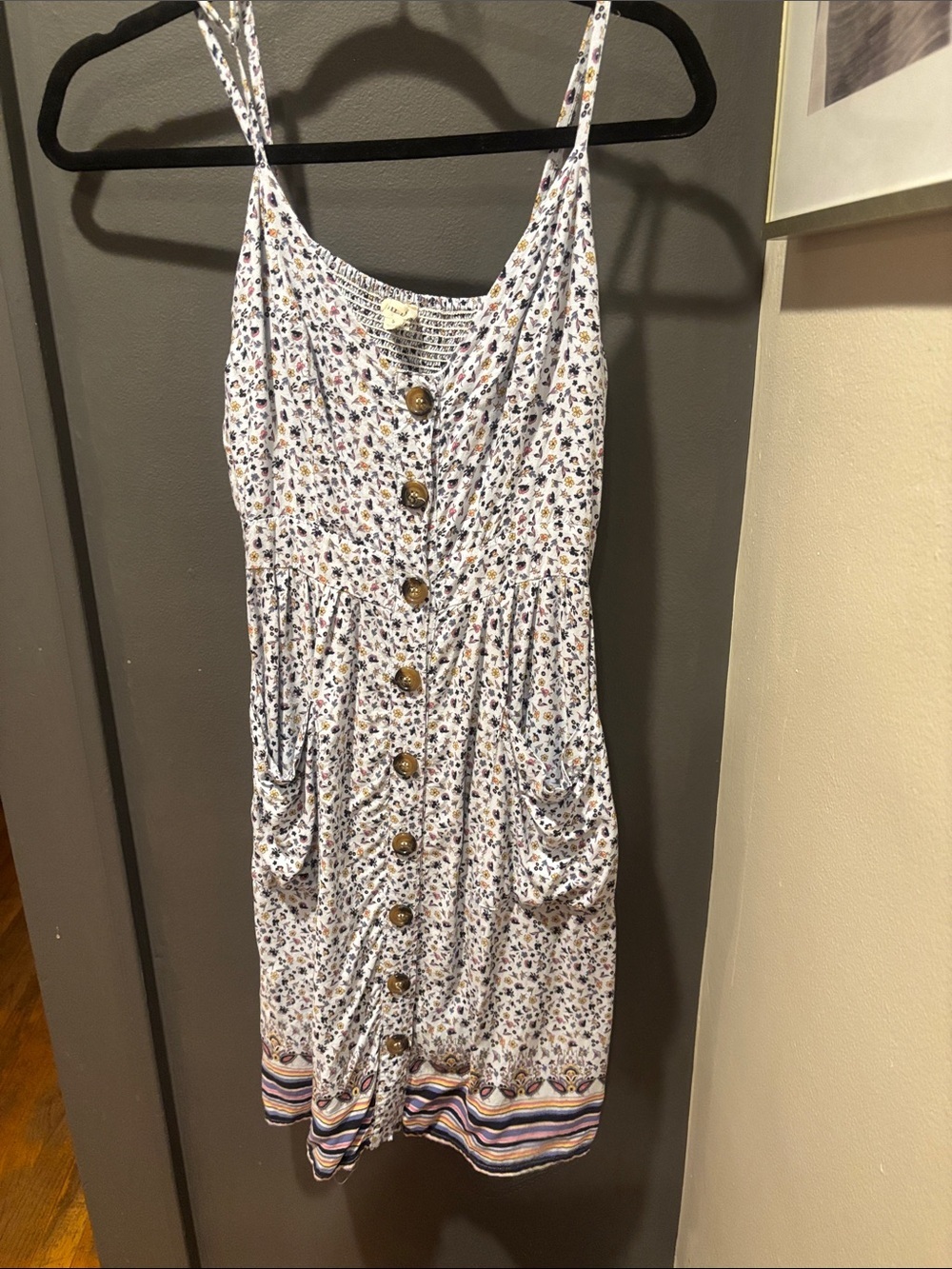 Gilli White Floral Button-Front Sundress with Multicolor Border